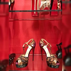 * NWOT Authentic Christian Louboutin "Glennalta"
